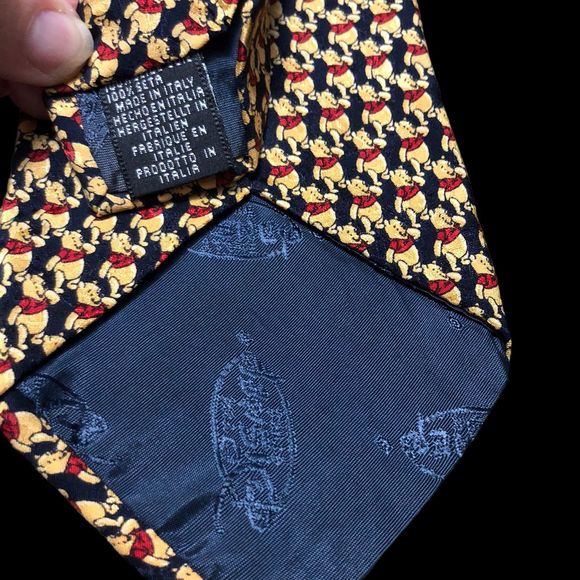 Disney’s Winnie the Pooh Silk Necktie, Collectible Tie, Statement Tie, Men’s Tie - Picture 9 of 12